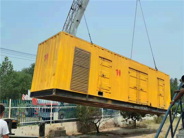 隆回300KW柴油发电机组油耗是多少?